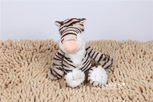 Pequeño tigre de felpa adorable juguete peluche jungla Tigre regalo muñeca alrededor de 25cm 0523 2024 - compra barato