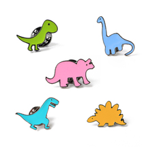 Broche dinossauro colorido apatosauro stegosauro, botão jeans, jaqueta, broche, presente, mulheres, crianças, joias 2024 - compre barato