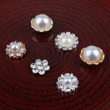 30pcs/lot Vintage Handmade Mini Round Metal Rhinestone Button Alloy Crystal Flatback Flower Pearl Buttons for Hair accessories 2024 - buy cheap