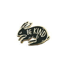 Pin de conejo Be kind, broche de animal divertido, insignia de conejo lindo, joyería de amabilidad motivacional, regalo para niños 2024 - compra barato