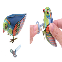 Модная винтажная ветряная Волшебная птица Пекинская оловянная игрушка для детей механическая игрушка для детей 2024 - купить недорого