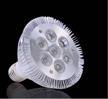 Бесплатная доставка, Светодиодный прожектор высокой яркости CRI >85% с регулируемой яркостью 7 Вт par30, лампа 110 В 220 в 240 В 7X1W E27 COB Par30 2024 - купить недорого