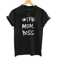 Принт жены "mom Boss" Футболка женская Повседневная крутая летняя футболка с коротким рукавом повседневные Графические футболки 2024 - купить недорого