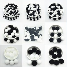Bolas de pompom macias para decoração de casamento, bolas de pompom preto e branco para artesanato, acessórios de pano 8mm a 30mm 20g 2024 - compre barato