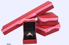 Cajas de joyería en franela de alta calidad, caja de anillo de propuesta de cinta creativa personalizada, exquisita caja de regalo de boda, venta al por mayor 2024 - compra barato