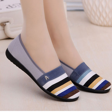 Women's Flats 2019 Women Spring Footwear Shoes Ladies Slip on Casual Comfortable Flat Shoes Mother Soft Walk Shoes 2024 - buy cheap