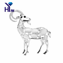 HEYu Jewelry Christmas Gift Cute Deer Brooches Pins For Women Fashion Crystal Pins broches 2024 - buy cheap