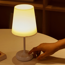 Lámpara LED de mesa con Sensor táctil, regulable luz nocturna, luz de escritorio con cargador USB, Control remoto para oficina, habitación y hogar 2024 - compra barato