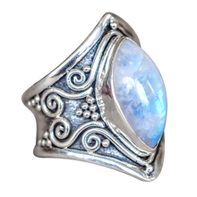 Винтажное тибетское большое целебное кольцо с кристаллами для женщин, античное кольцо в стиле бохо с индийским лунным камнем, Изящные Ювели... 2024 - купить недорого