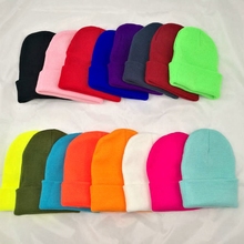 Новые зимние шапки для женщин, вязаные однотонные милые шапки для девочек, осенние женские шапочки, теплые шапки, Женская Повседневная шапка 2024 - купить недорого