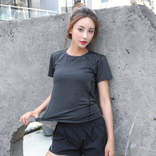 Sports suit female 2019 new running casual quick-drying sweat-absorbent fitness T-shirt + shorts two-piece female 2024 - buy cheap