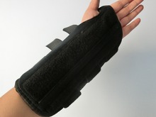 1 шт. левое или правое ортопедическое Бандажное устройство для рук, поддержка запястья, синдром кистевого туннеля, анти-травма, перелом, растяжение 2024 - купить недорого