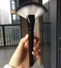 Pro Big Fan Brush Makeup Powder Brushes Soft Blend Loose Powder Foundation Blush Highlighting Make Up Tool 2024 - buy cheap