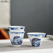 NOOLIM-taza de té pequeña de cerámica Arowana pintada a mano, juego de té de Kung Fu para la oficina, tazas maestras hechas a mano 2024 - compra barato