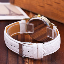 Smartwatch feminino com pulseira de couro, relógio analógico quartz vogue com mapa mundi 2024 - compre barato