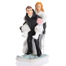 1 Juego de Decoración de Pastel de novio y novia de resina, decoración romántica para fiesta de boda, figurita Adorable, manualidad para regalo 2024 - compra barato