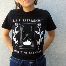 Футболка Рипа патриархального феминиста Женская Tumblr модная графическая футболка разбивает патриархального стиля хипстерские Забавные топы Готический слоган рубашка 2024 - купить недорого