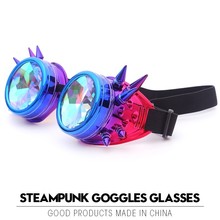 Gafas de sol con remache Steampunk para hombre y mujer, lentes góticas de doble color Steampunk, Material ABS, Vintage, 2021 2024 - compra barato