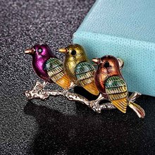 Zlxgirl fashion men's birds animal brooch jewelry Women Kids Scarf Suit Collar Corsages Pin Colorful Enamel Gold Color Jewelry 2024 - buy cheap