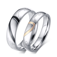 Anillo de boda de plata de acero inoxidable de Color anillo de mitad de corazón, anillo de compromiso de pareja de joyería de moda para las mujeres y los hombres 2024 - compra barato