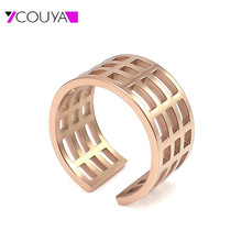 Anillos brillantes de acero inoxidable 316L, banda de línea hueca, personalidad para hombres y mujeres, joyería, anillo de novia para niñas, tamaño 6-9 2024 - compra barato