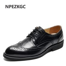 Npezkgc 2020 dos homens de couro natural negócio vestido terno sapatos marca bullock couro genuíno preto borla sapatos casamento 2024 - compre barato