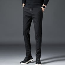 Hayblst calças masculinas confortáveis, primavera verão, cintura elástica, preta, longa de marca, calças casuais da moda coreana, 2019 2024 - compre barato