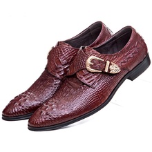 Крокодиловая зернистая винно-красная/черная классическая обувь мужская деловая обувь из натуральной кожи деловые свадебные туфли с пряжкой 2024 - купить недорого