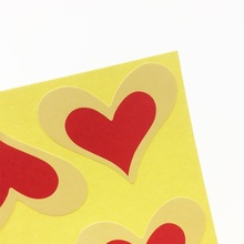 90 pçs/lote Romatic Coração Vermelho forma de selo de papel Kraft Etiqueta para Produtos Artesanais etiqueta do pacote do Presente Do Ano Novo 2024 - compre barato