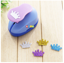 Free shipping 2-2.5CM Crown shape EVA foam paper punch for greeting card Scrapbook Handmade puncher 2024 - buy cheap