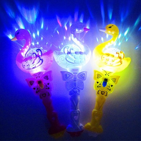 1 шт. светящаяся принцесса Сказочный Лебедь калейдоскоп проекция светодиодная волшебная палочка мигающая светящаяся палочка подарок для детей игрушки 2022 - купить недорого