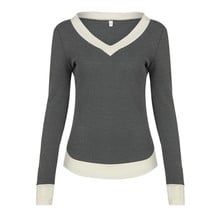 Camiseta de manga larga con cuello de pico para mujer, Jersey informal curvo con dobladillo, Tops de moda y TF 2024 - compra barato