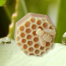 2.5" Bee Honeycomb 50188 Craft Art Silicone Soap mold Craft Molds DIY 2024 - buy cheap