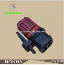 Envío Gratis negro 4pin housing plug auto impermeable hembra (2,5) cable arnés conector 1337352-1 2024 - compra barato