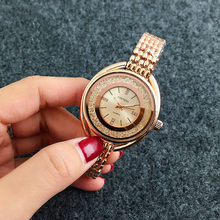 Часы женские кварцевые под розовое золото с браслетом, 2018 2024 - купить недорого
