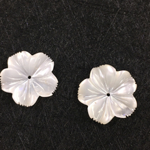 20mm Carved Shell Flower Beads Charms 5 Petals Mother of Pearl White Shell Drilled Stone Beads DIY Jewelry Accessories 2024 - buy cheap