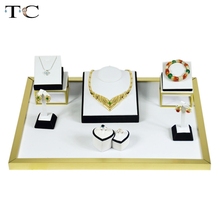Vitrine de exibição de joias, aço inoxidável com colar branco de couro pu, anel suporte de joias, suporte de mostruário de 52*38*15cm 2024 - compre barato