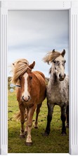 Креативная дверная наклейка с двумя лошадьми для гостиной, спальни, ПВХ Самоклеящиеся обои, водонепроницаемые обновленные настенные наклейки 2024 - купить недорого