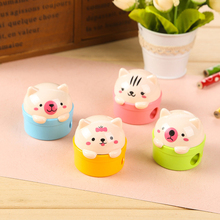Kawaii Cartoon Pencil Sharpener 2 Holes Manual Student Pencil Sharpener with Cover for Colored Pencil Gift School Supply 2024 - buy cheap