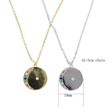 Redondo de diseño Simple moneda disco collar con pendiente de Luna para las mujeres de color oro suerte completa cz multicolor Luna círculo Karma collar 2024 - compra barato