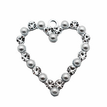 Newest 20pcs/lot Crystal pearl heart Dangle Charms Lobster Clasp Hanging Charm For Bracelet&Pendant Floating Charms Jewelry 2024 - buy cheap