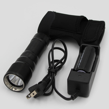 Портативный наручные вспышка светильник CREE XM-L2 светодиодный светильник фонарь Дайвинг Тактический светильник s с Зарядное устройство 26650 батарея 2024 - купить недорого