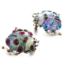 Fashion Scarf Clip Pins Fashion Animal Rhinestone Ladybug Brooch for Women Vintage Party Animal Brooch Cute Jewelry for Women 2024 - buy cheap