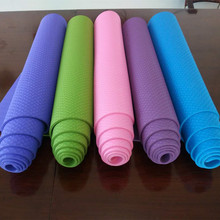 Esterilla de Yoga TPE antideslizante para principiantes, estera deportiva antideslizante con cuerda de yoga, 183x61cm x 6mm 2024 - compra barato