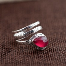 Anel de prata esterlina 100% s925 anel de corundum vermelho embutido anel antigo de prata tailandesa anel de artesanato 2024 - compre barato