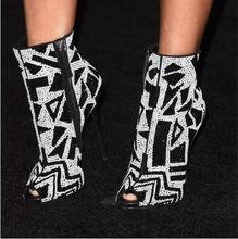 New Black White Geometric Cristalizado Sapatos de Peep toe Booties Tornozelo Strass Completo Cravejado de Salto Alto Bombas Mulheres Sapatos de Festa 2024 - compre barato