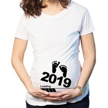 Повседневные футболки для беременных; забавные детские футболки с принтом «следы»; летняя одежда для беременных; футболки для беременных женщин с короткими рукавами; топы для беременных 2024 - купить недорого