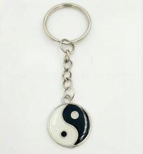 Esmalte Yin Yang branco preto Anel Chave Keychain Para As Chaves Do Carro Bolsa Lembrança de Moda de Nova Mulheres Jóias Esmalte 2024 - compre barato