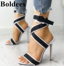 Zapatos de belleza para mujer, Sandalias de tacón alto fino a la moda, colores mezclados, blanco y negro, un cinturón de diseñador para fiesta, zapatos de espectáculo 2024 - compra barato