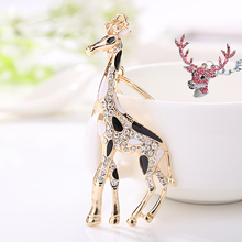 Fashion Jewelry Key Pendant Cute Giraffe Key Chain Alloy Jewelry Rhinestone Black and White Paint Effect Car Keychain Bag Buckle 2024 - buy cheap